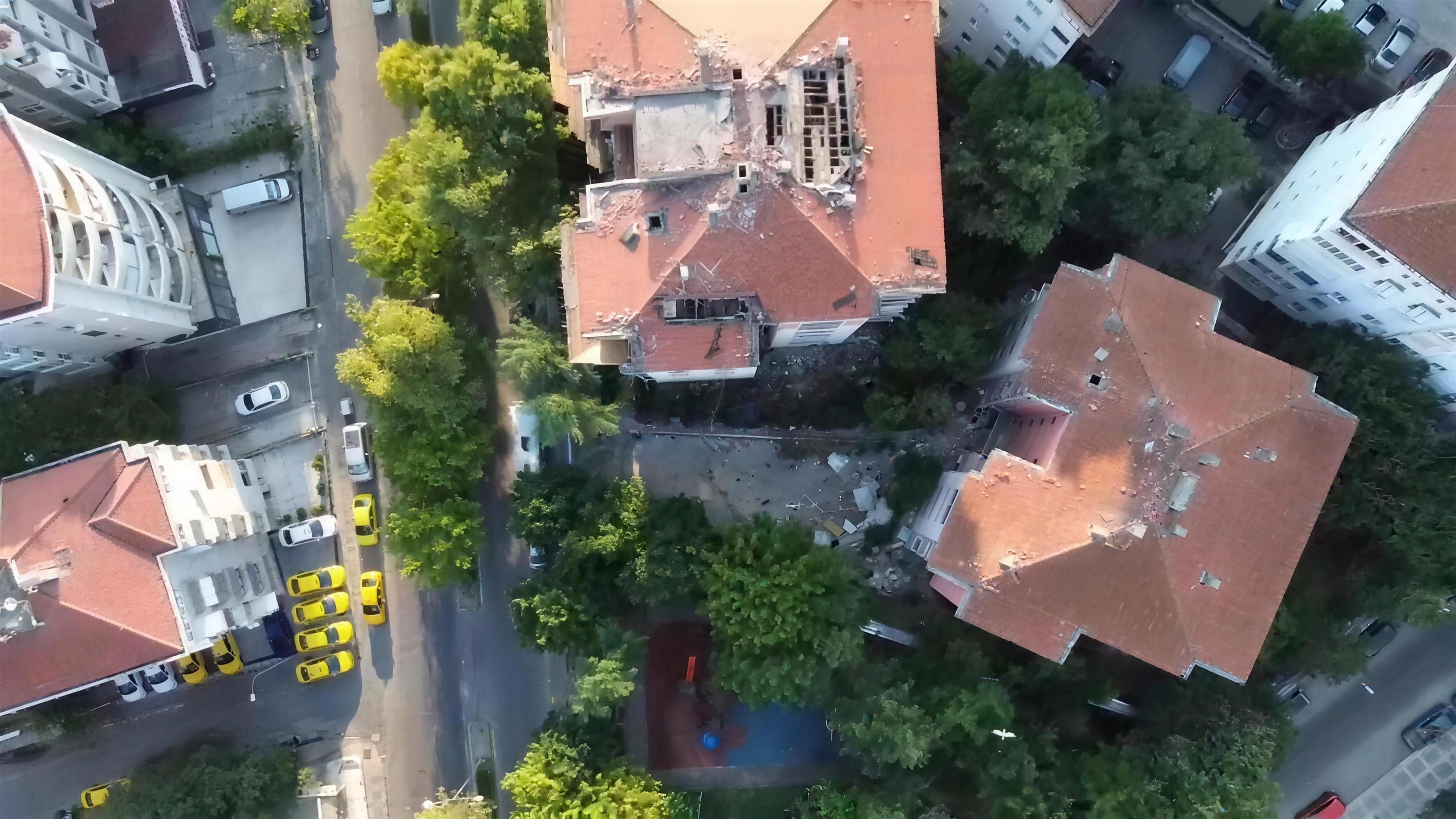 Göztepe'de kentsel dönüşüm sahası, havadan
